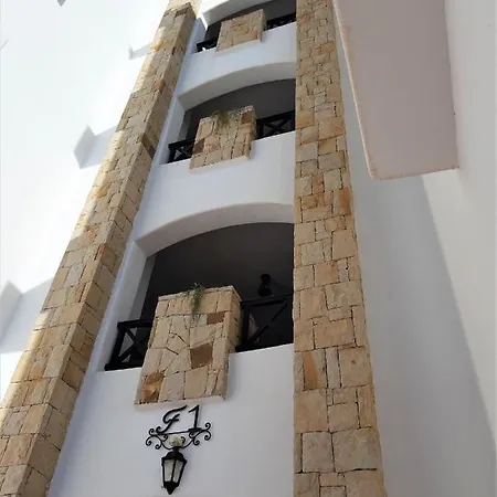 Lilacs Garden Cabo Negro Piscines Wifi -Only Family Exterior photo